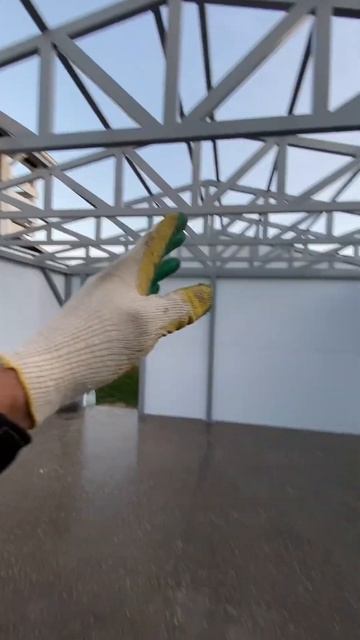 ГАРАЖ ИЗ ПАНЕЛЕЙ смотреть онлайн