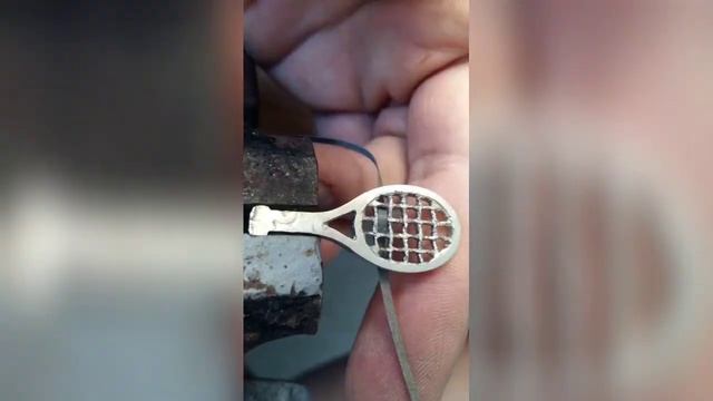 Теннисная ракетка из ложки (украшение) смотреть онлайн