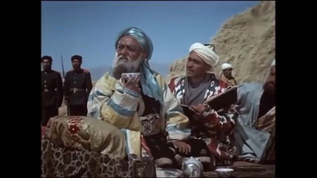 Ну а сколько мешков зерна послал Аллах тебе, Карим-боб? смотреть онлайн