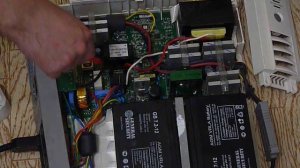 Изучаем конструкцию ИБП APC Back UPS 1500VA RS   2016