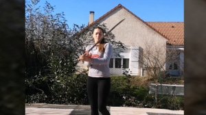 Упражнение на базе боковой восьмёрки с прокрутом. Фланкировка