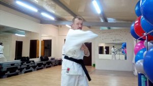 Удары локтем в каратэ | Shiho empi