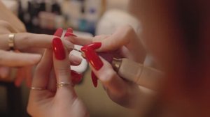 Искусство маникюра: Взгляд изнутри