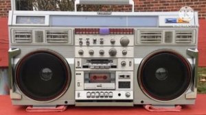 ОСЫПАЮТСЯ БЕЛЫЕ РОЗЫ ХАСМАГОМЕД Х.