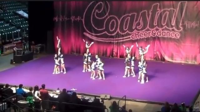 cheer team L2