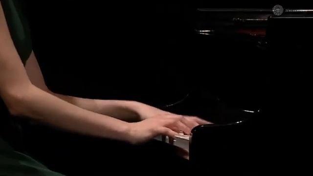 Александра Довгань Шопен 4 Баллады + Вальс и Прелюдия Рахманинова на бис смотреть онлайн