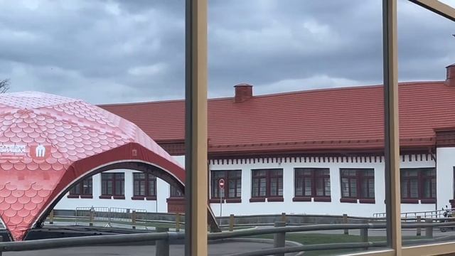 КАК СЭКОНОМИТЬ ИМЕНИННИКУ В МОСКВЕ? | ДЕНЬ РОЖДЕНИЯ | смотреть онлайн