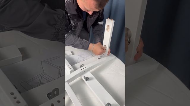 Стул Ингольф смотреть онлайн