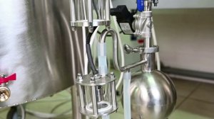 Установка для вакуумной дистилляции с колонной ММЦ