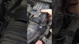 КАК ЗАМЕНИТЬ ВОЗДУШНЫЙ ФИЛЬТР HONDA FIT GK3