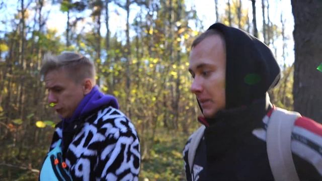 ДЕВОЧКА ПРОПАЛА В ЛЕСУ НА ЭНДУРО. НАШЛИ РАЗБИТЫЙ МОТОЦ смотреть онлайн