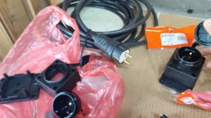 Ниссан Лиф.В поисках идеальной вилки и розетки.