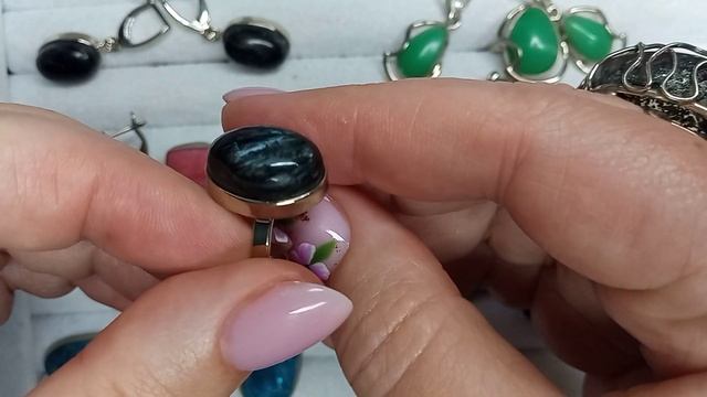 Каменная лавка( кольца и наборы в нейзильбере, в сереб? смотреть онлайн