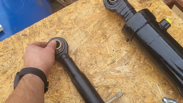 цилиндр навески, вместо винта центрального для мтз .Но смотреть онлайн