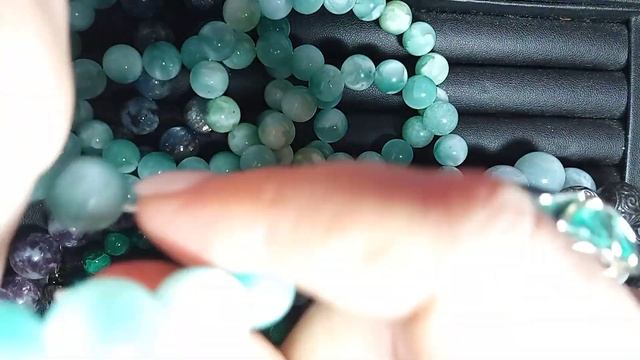 Каменная лавка(браслеты и бусы 4 часть) смотреть онлайн