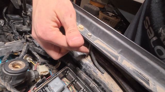 Замена неверно подобранного кабеля идущего от аккуму?