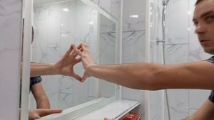 КАК ПОВЕСИТЬ ЗЕРКАЛО В ВАННОЙ КОМНАТЕ?