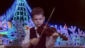 Антон Буторин демонстрирует домашнее задание