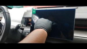 Установка защитного «стекла» мультимедиа на Jetour Dashing