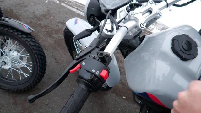 Мотоцикл SCOUT TW200. Мотоцикл на широких колесах. Обзор.