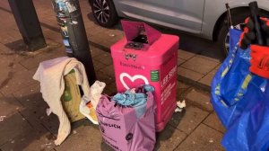 Сколько можно заработать собирая бутылки в Германии?!