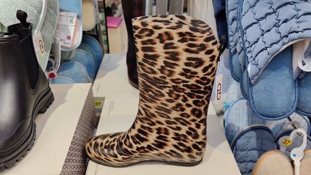 💞В Кари много весенних моделей обуви и сумок февраль смотреть онлайн