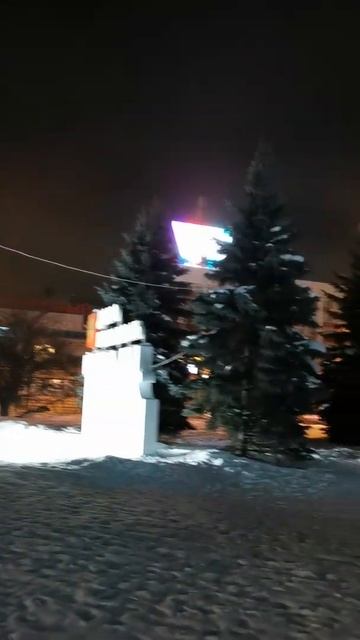 ЕЛКИ ТВЕРИ. ЕЛКА НА Ж/Д ВОКЗАЛЕ#Shorts смотреть онлайн