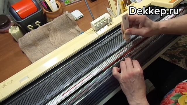 Вязальная Машина Как связать имитацию косички при пом смотреть онлайн