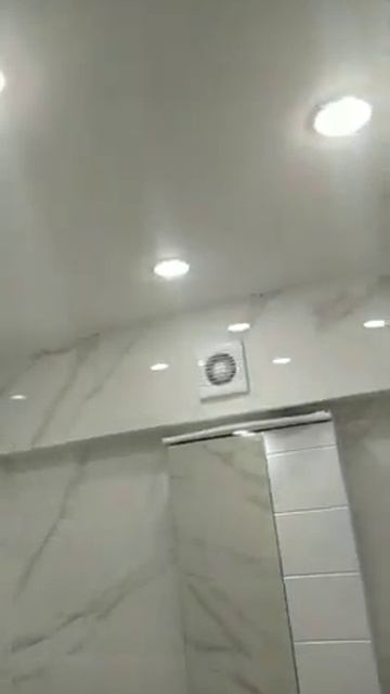 отделка ванной комнаты керамогранитом под ключ! #отде? смотреть онлайн