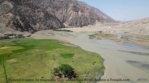 Видео, которое можно понять только с чипом в мозге - или можно - Telling Me Yes -- Ryan Andersen --