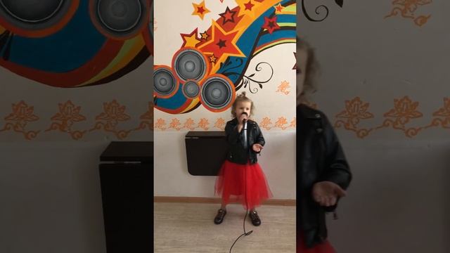 Oops...I did it again! Воронец Таисия 6 лет смотреть онлайн