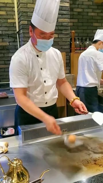 oEIhgcMcW84 - Lifestyle Beautiful Train Teppanyaki street food,restaurant,BBQ,Pub street#Short#Short