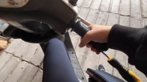 Замена грипс на Honda dio 35 zx👇