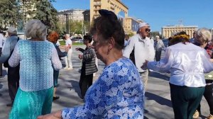 БЕЛАЯ СИРЕНЬ ПОД МОИМ ОКНОМ! ТАНЦЫ ХАРЬКОВ АПРЕЛЬ 2025 #х