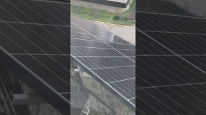 Почему поставил две солнечных панели Trina 445 Вт на балко