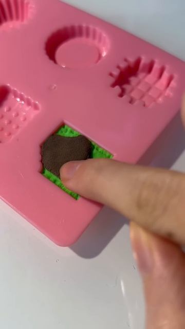 леплю дубайский шоколад🍫 #лепка#еда#пластилин#асмр#к? смотреть онлайн