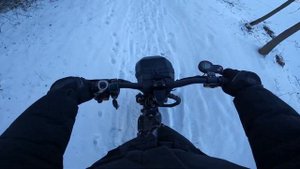Можно ли кататься зимой? Проверяем электросамокат!