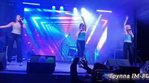 ПРО БЕЛЫЕ РОЗЫ ЖЕЛТЫЕ ТЮЛЬПАНЫ