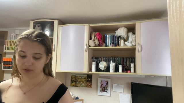 Сколько всего книг на моих полках? Сколько я прочитала смотреть онлайн