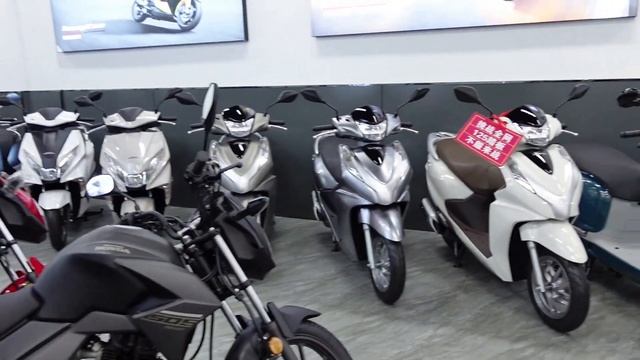 Мотоциклы в Китае, Чунцин. Часть 7. Мотосалон HAOJUE, SUZUKI, Wu смотреть онлайн