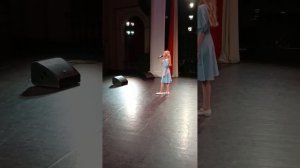 Песня: Северный ветер. Исполнитель: Бурова А. А.mp4