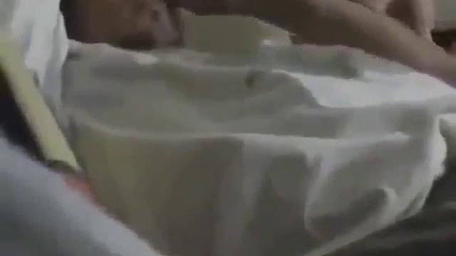 Прикол.Девушка пукнула парню под нос.Ржач!!! смотреть онлайн