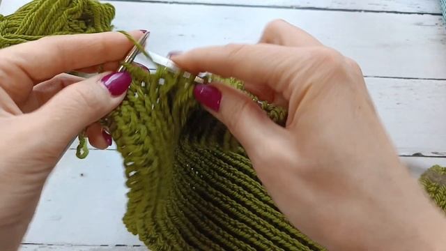 Английская резинка спицами поворотными рядами