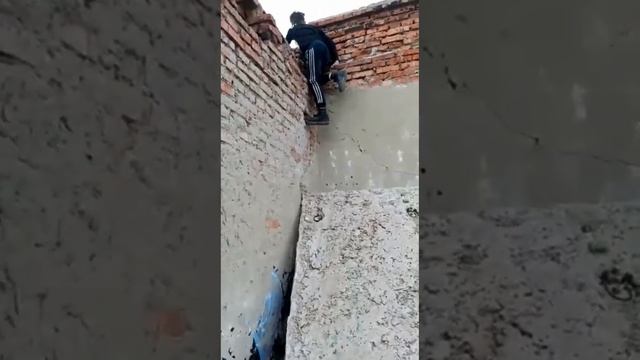 Тутор как залезть на второй этаж без помощи(подсадки) смотреть онлайн