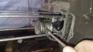 ЛЁГКИЙ способ| КАК СНЯТЬ ЗАКЛИНЕВШИЙ ПАЛЕЦ, НА МОПЕДЕ