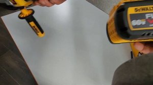 болгарка с удлиненным плоским редуктором  DEWALT DCG405FN