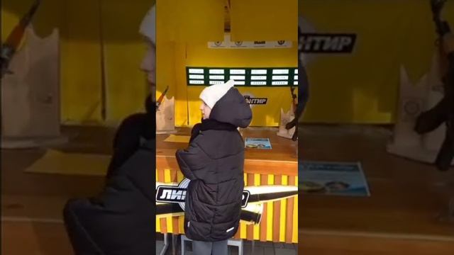 Прогулка с Несквиком/разлекухи 1 марта?)  Извините за т? смотреть онлайн