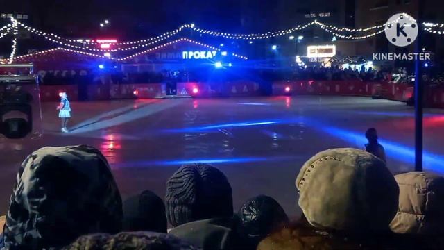 Кабы не было зимы / Валенки / А он мне нравится - Аделина смотреть онлайн