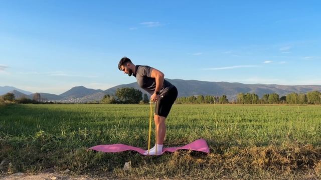 ТОП Лучших упражнений с резиновыми эспандерами 💪