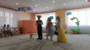 Сценка на Выпускном утреннике 2023 "Лентяй и подушка-под